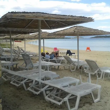 Haus Platanos & By The Sea Vourvourou