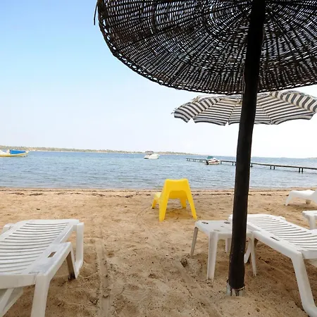 Апартаменты Haus Platanos & By The Sea Вурвуру