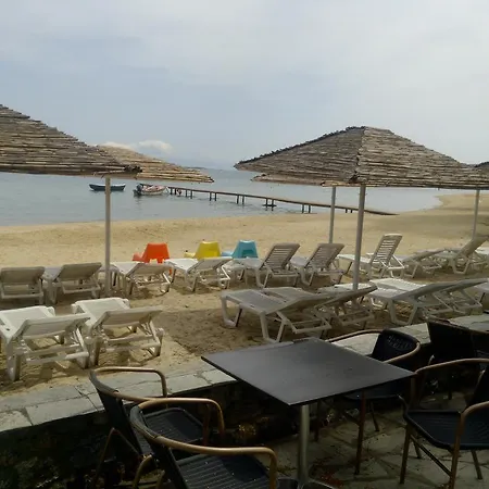 Апартаменты Haus Platanos & By The Sea