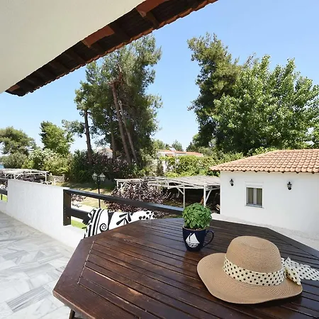 Haus Platanos & By The Sea * فوروفورو