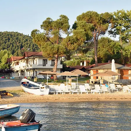 Haus Platanos & By The Sea Вурвуру