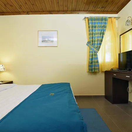 Haus Platanos & By The Sea Апартаменты Вурвуру