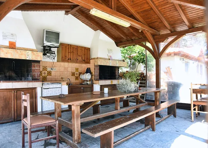 Haus Platanos & By The Sea Vourvourou