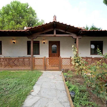 Apartamento Haus Platanos & By The Sea